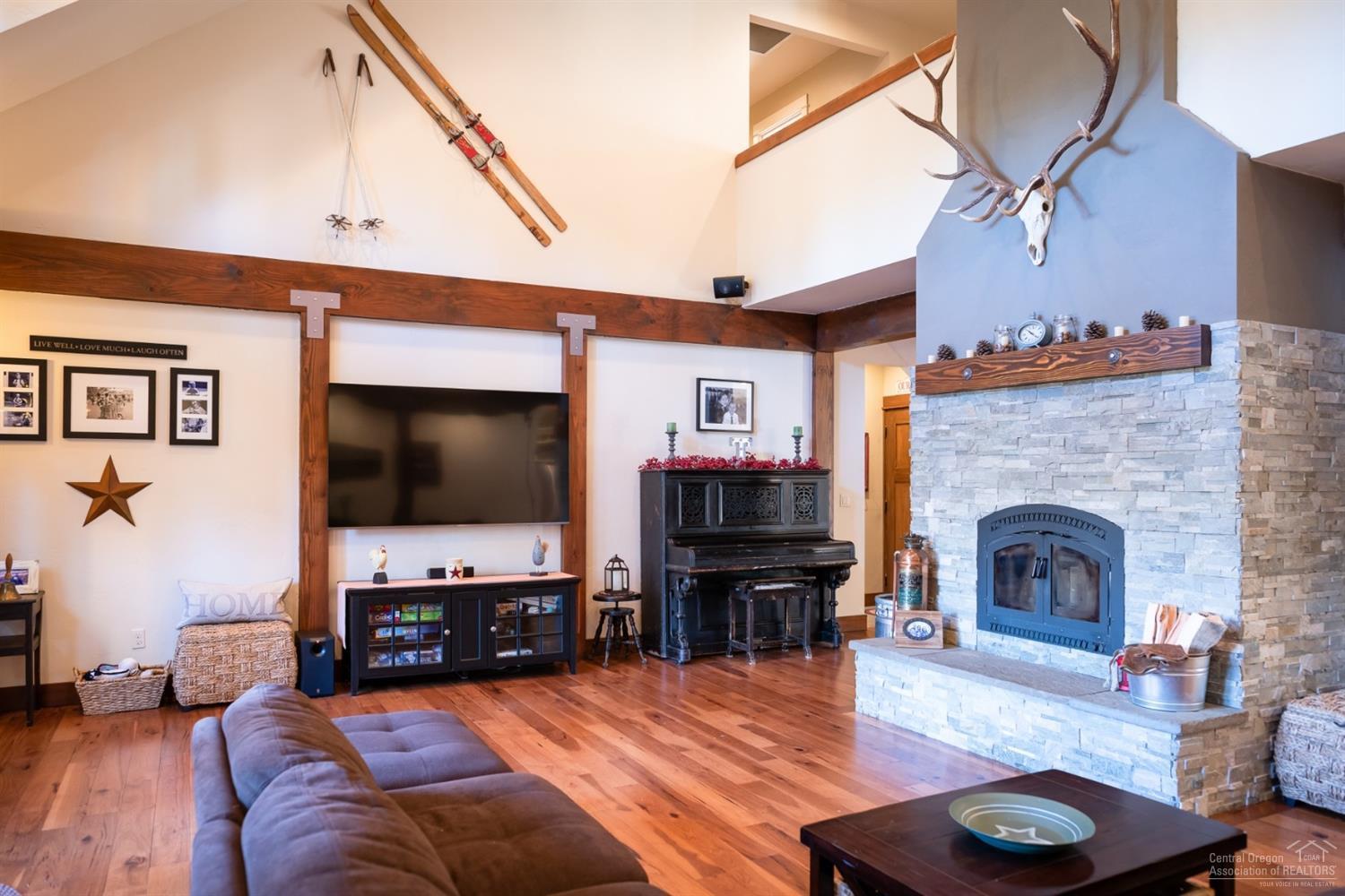 Creekside - Residential