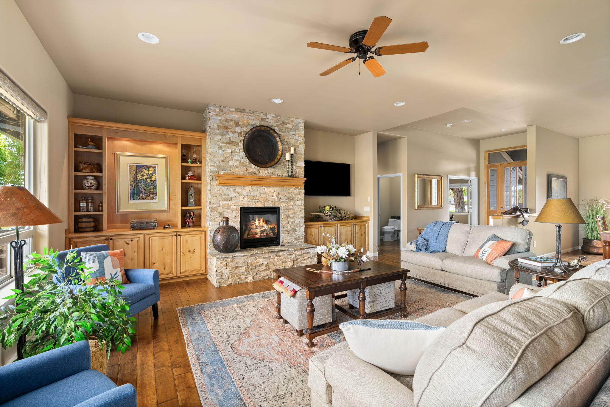 Eagle Crest - Residential