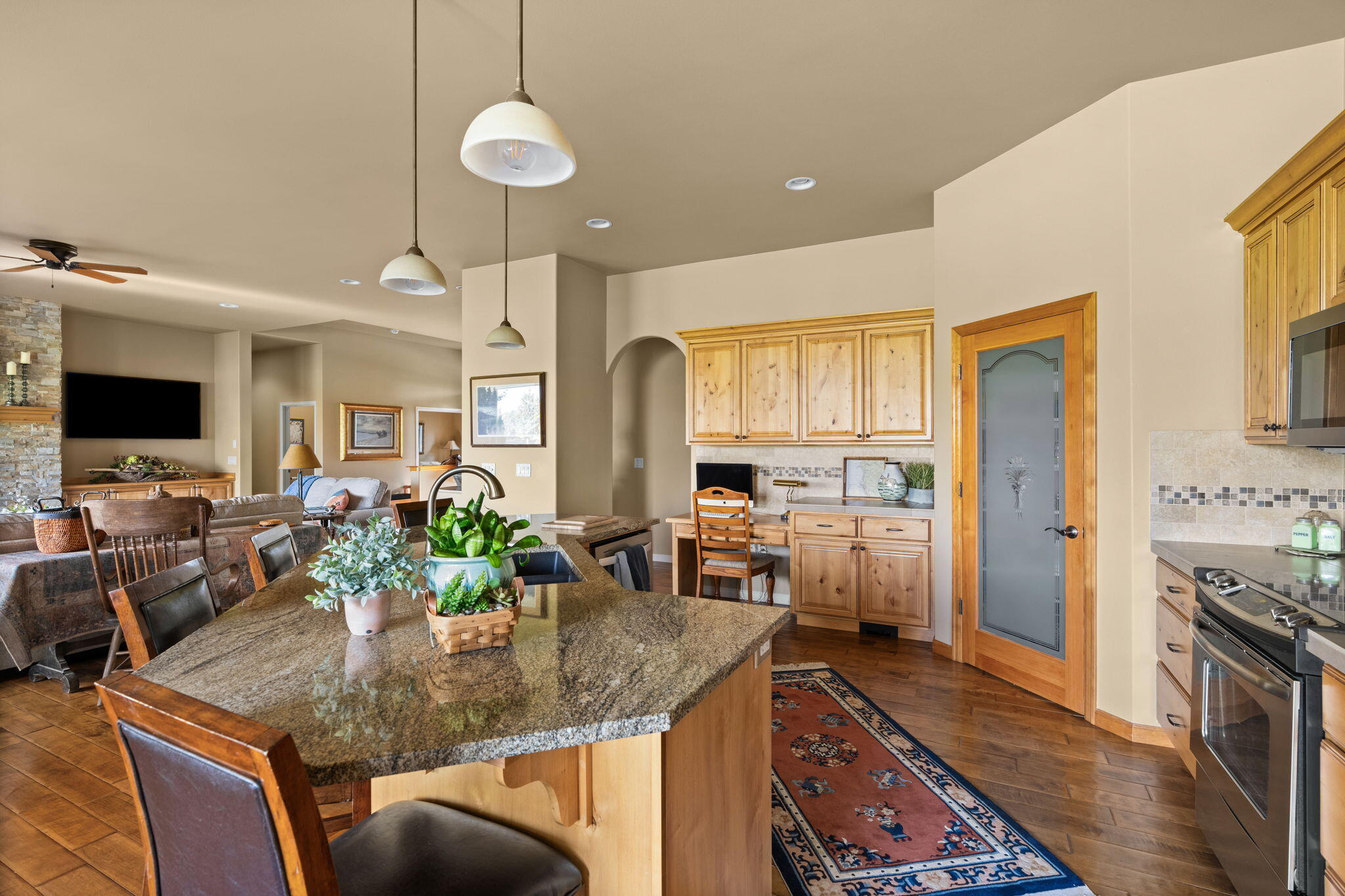 Eagle Crest - Residential