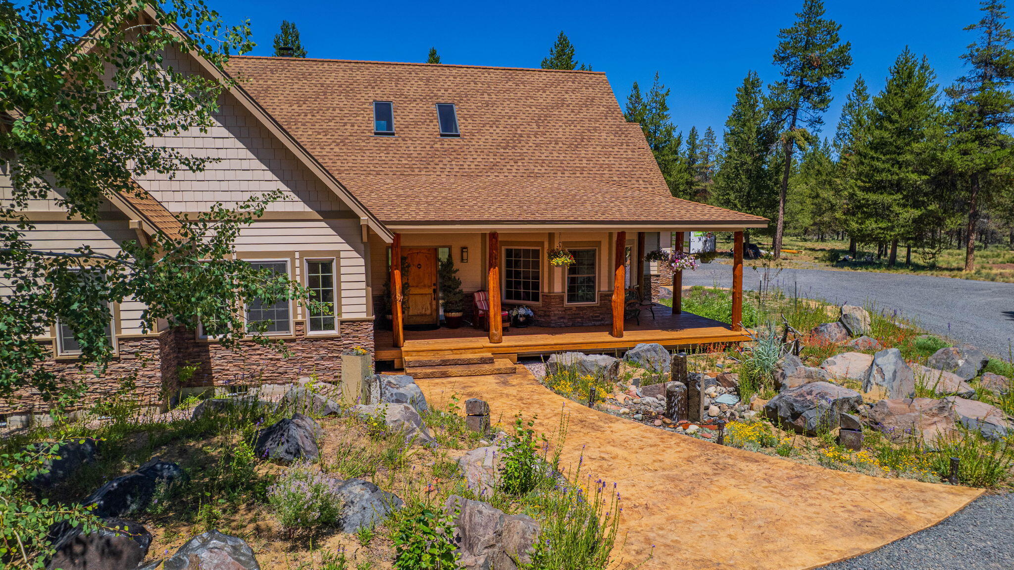Pinewood Country Est - Residential