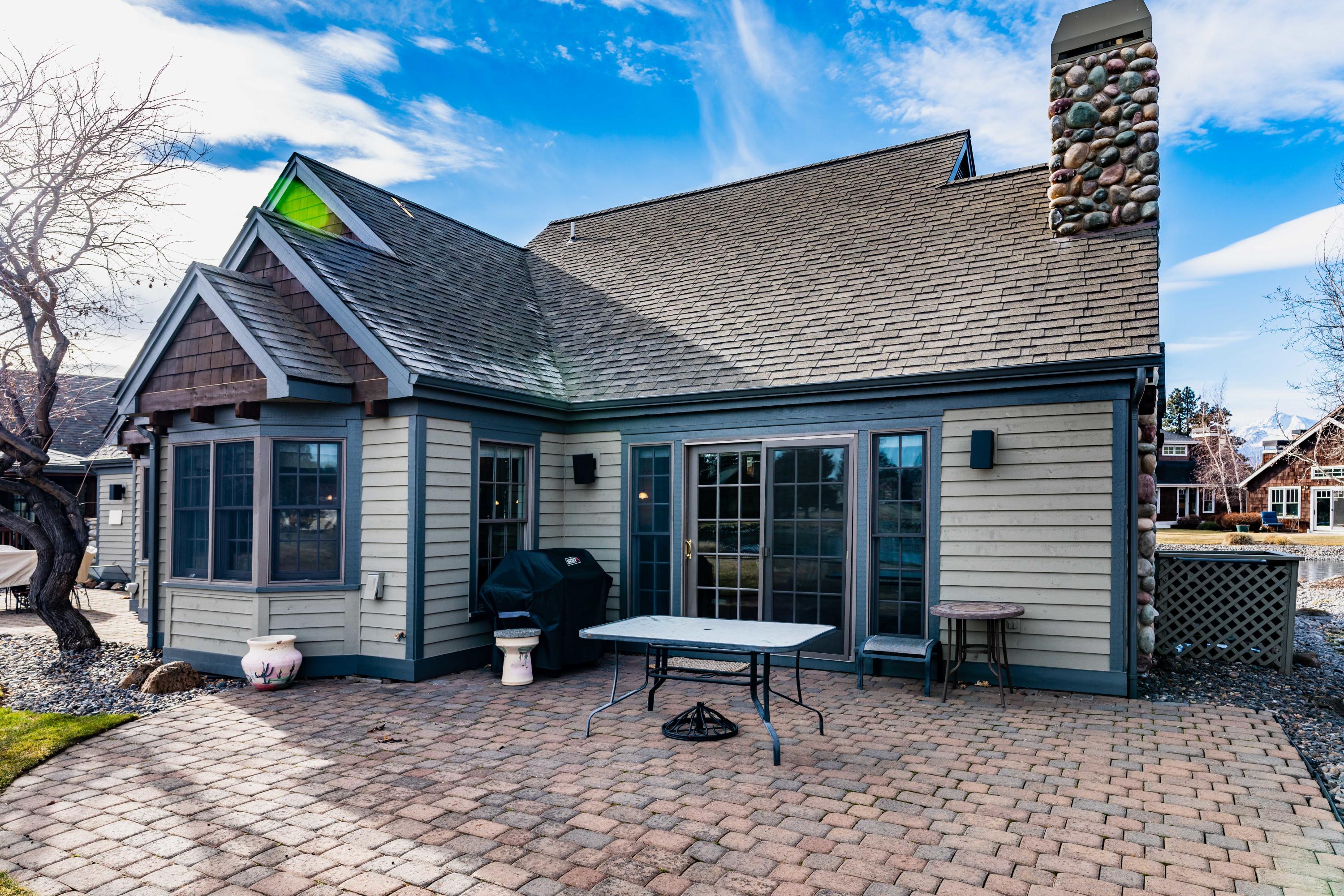 Pine Meadow Vill - Residential