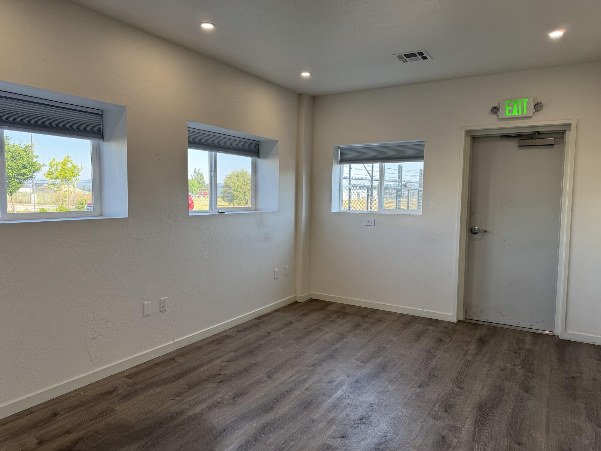 Heritage Estates Subdivision Unit 2 - Commercial Lease