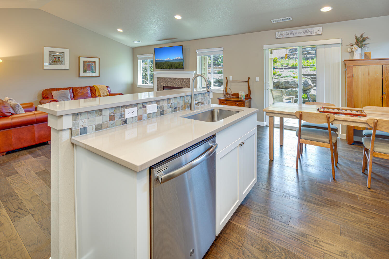 Emerald View Estates - Residential