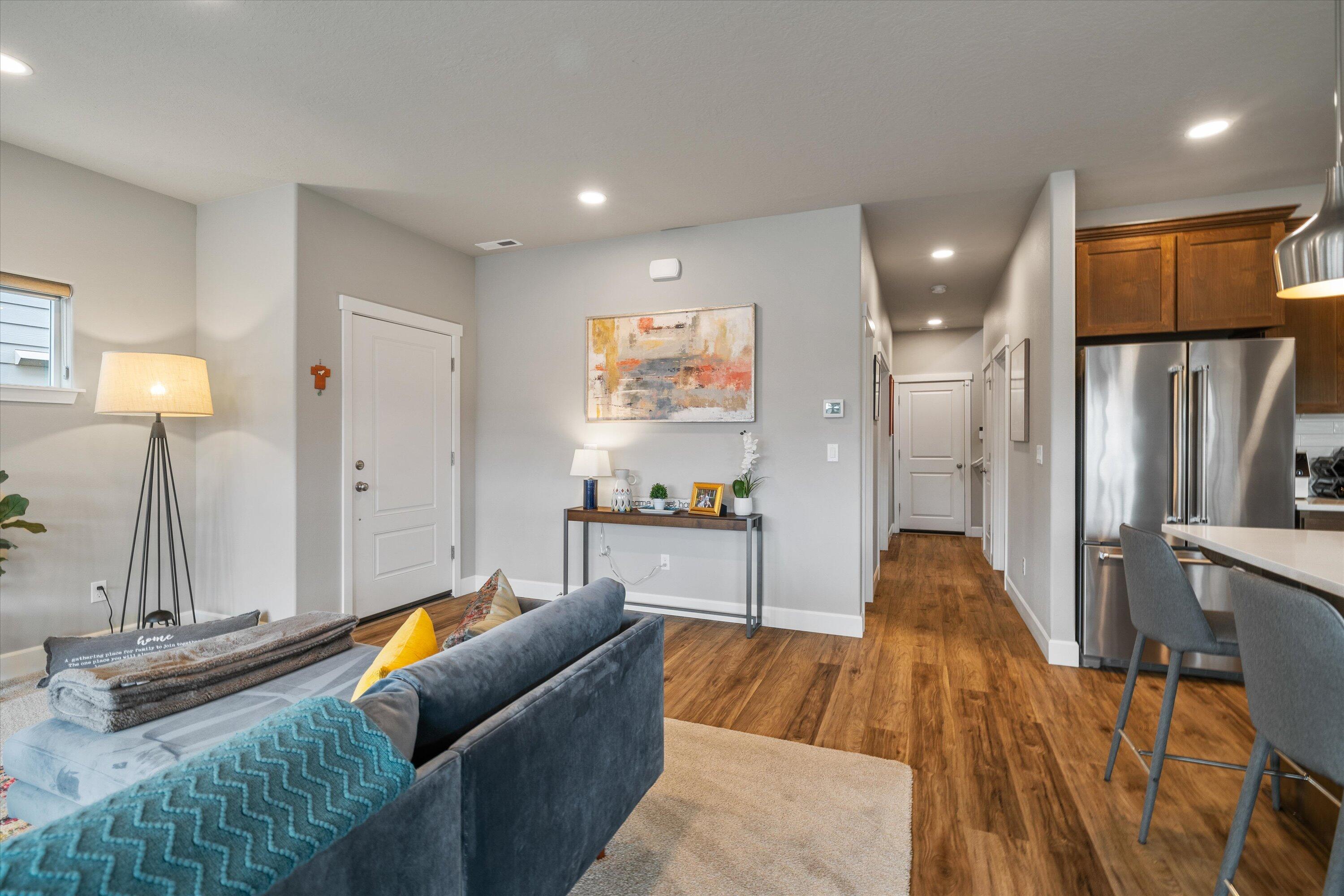 Dry Canyon - Residential