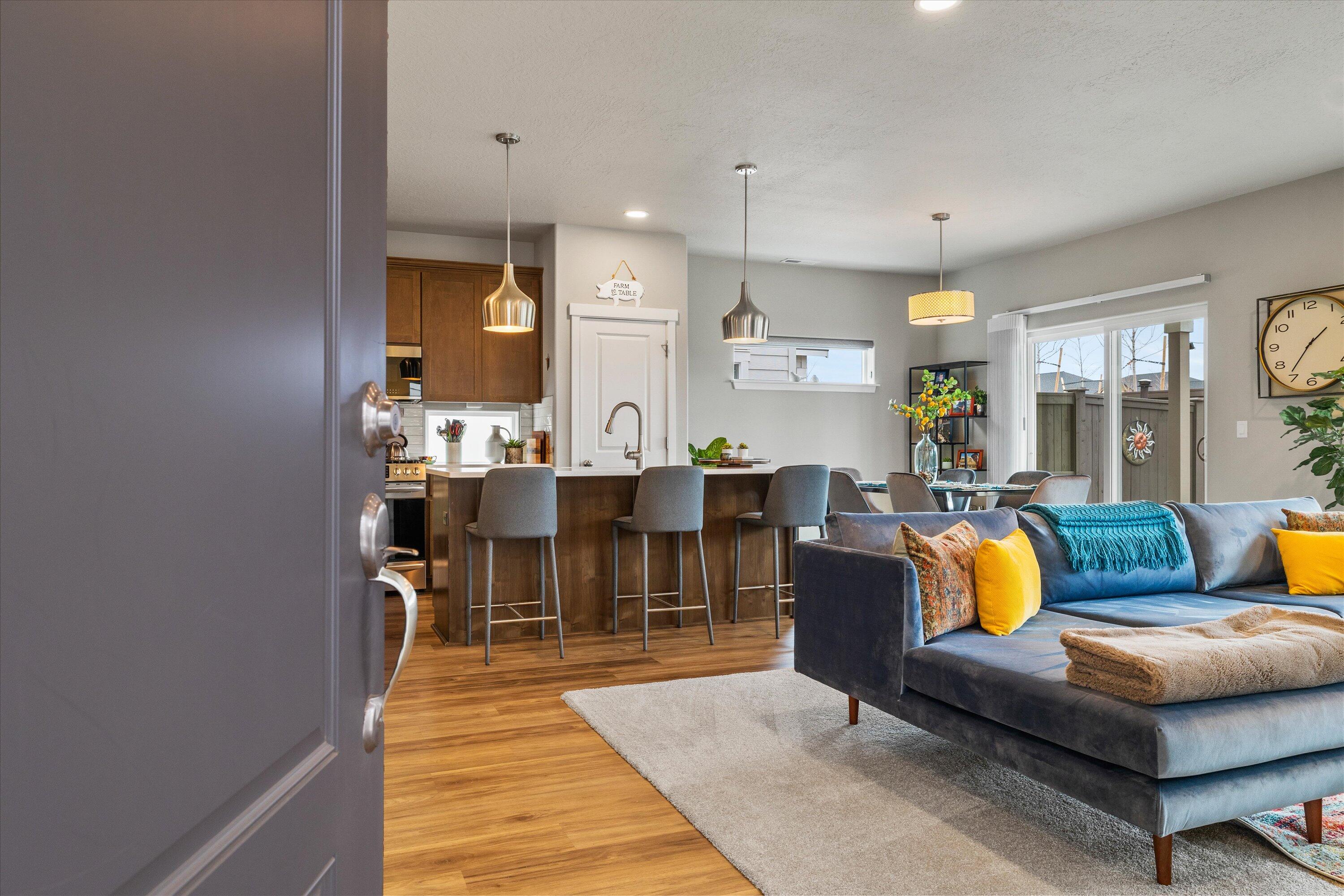 Dry Canyon - Residential