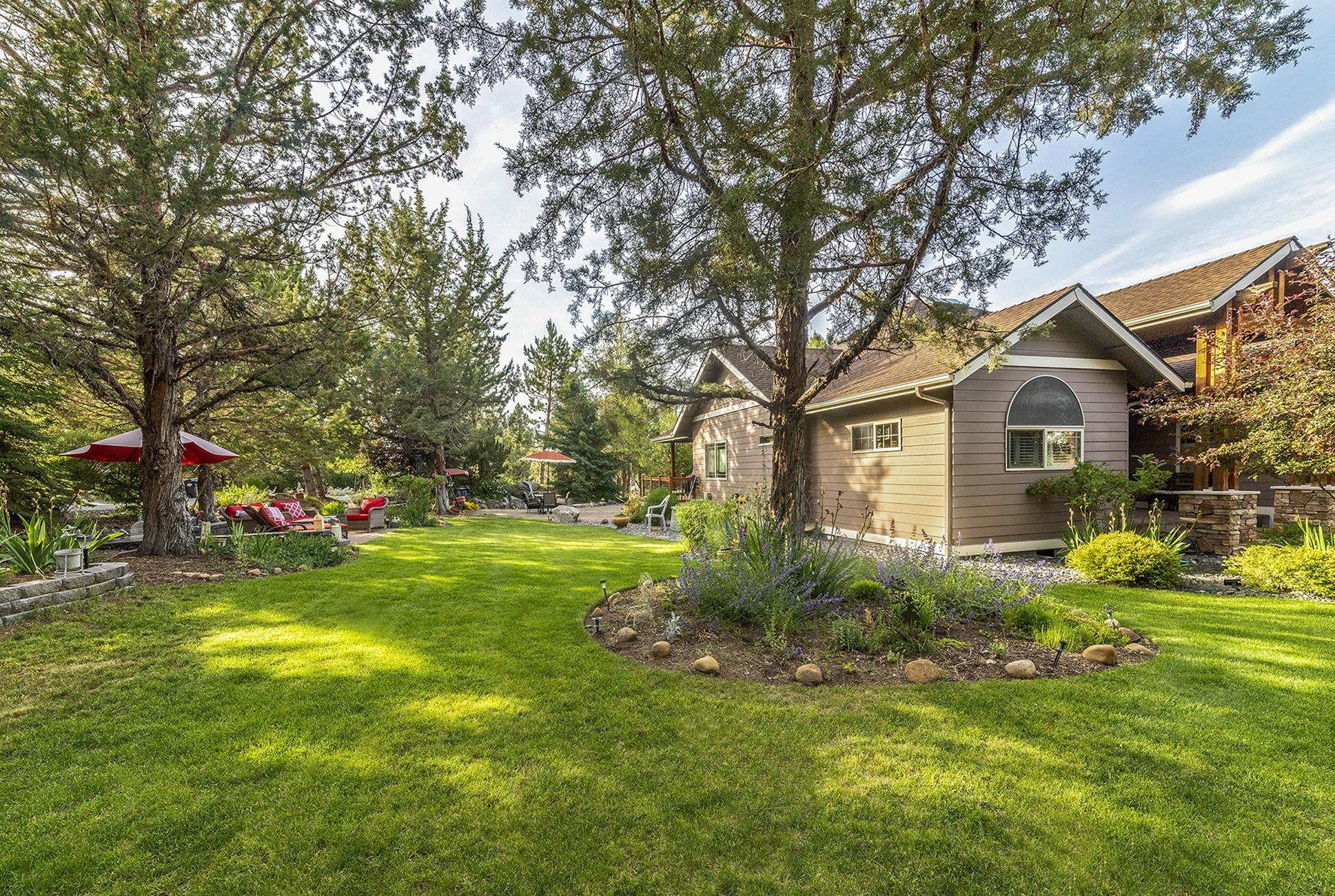 Eagle Crest - Residential