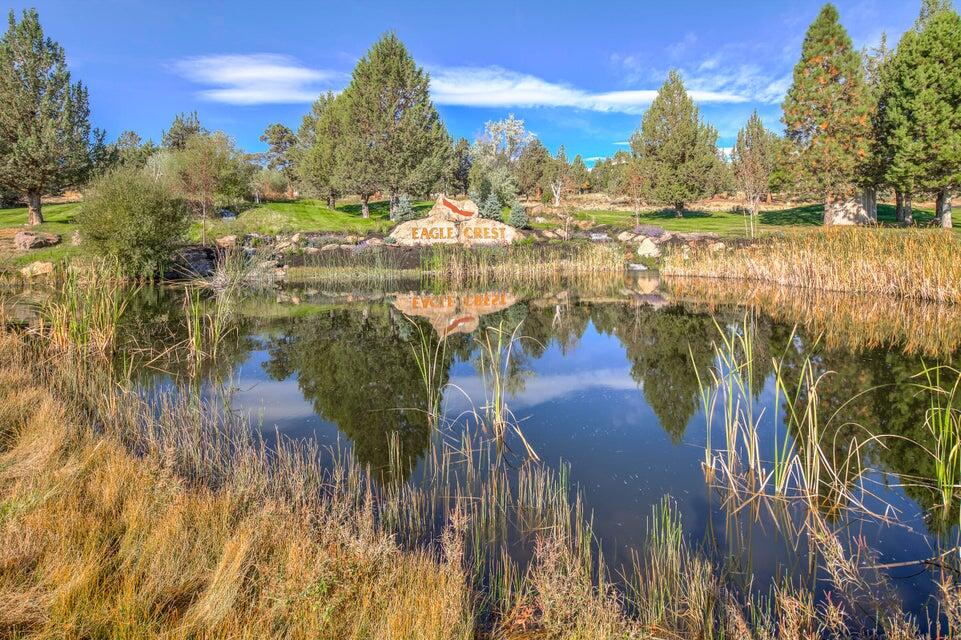 Eagle Crest - Residential