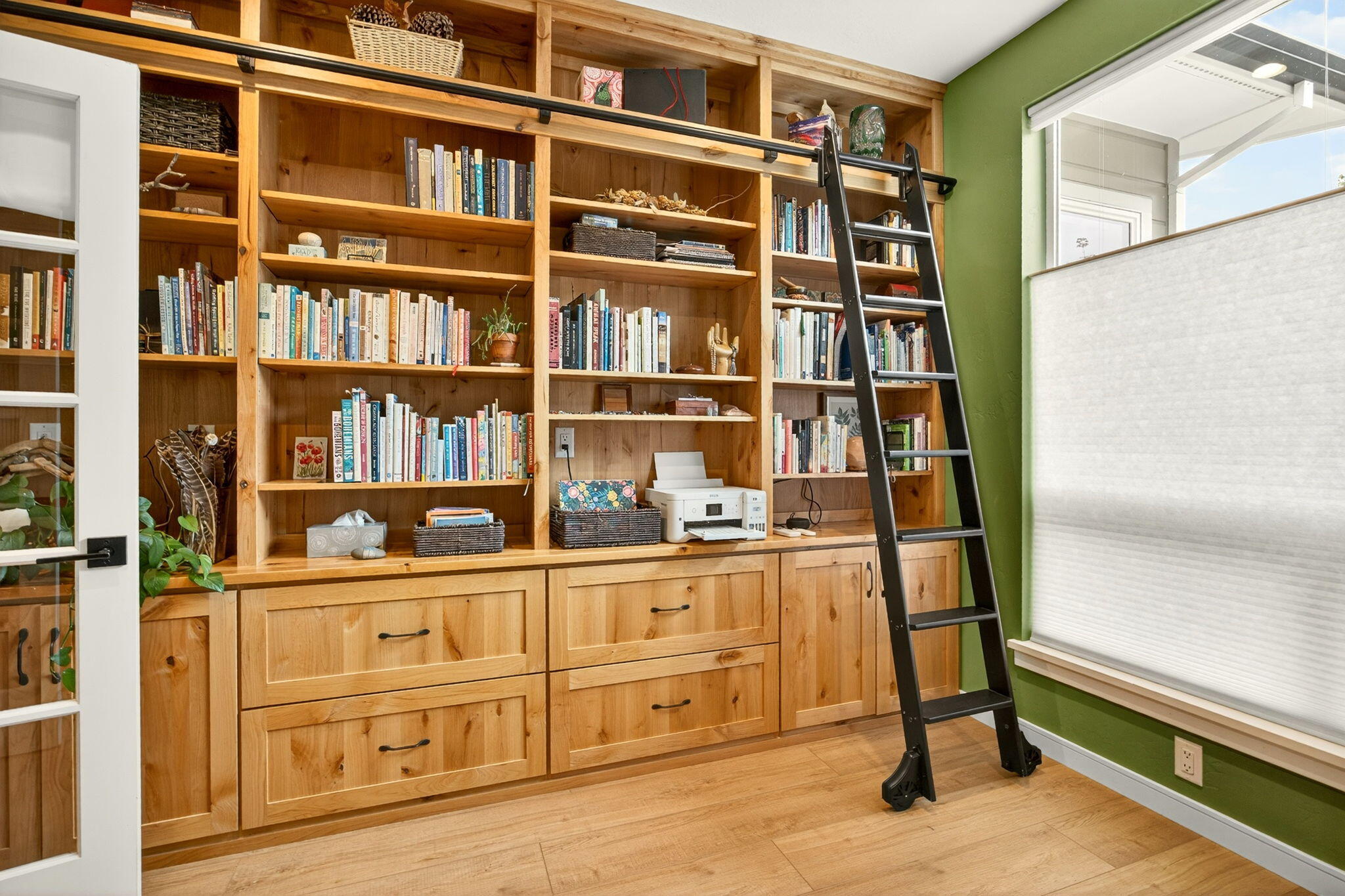 Lithia Creek Estates, AReplat Of Lithia Park Village - Residential