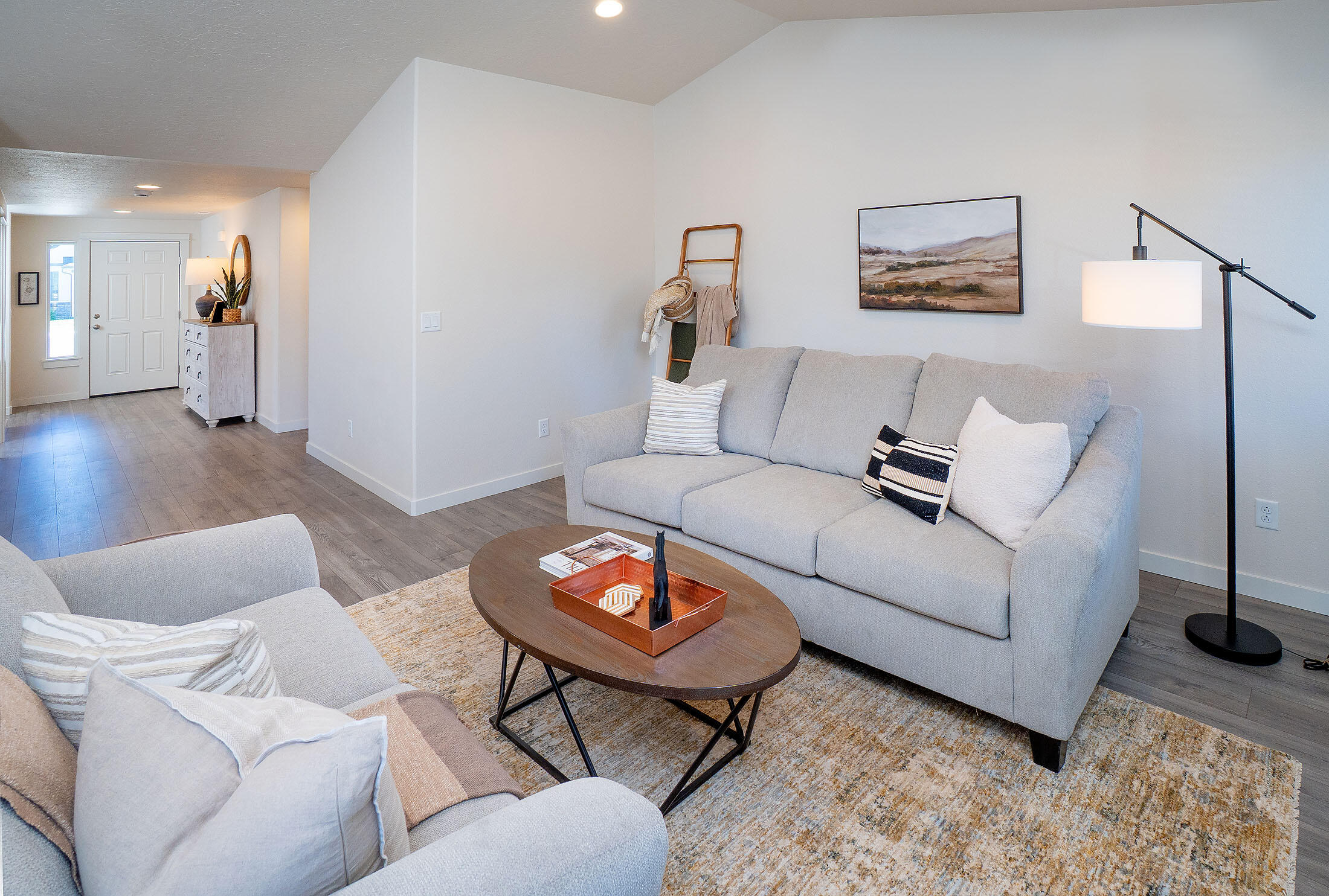 Mckenzie Meadow Vill - Residential