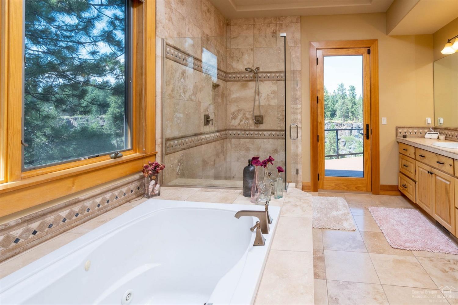 River Canyon Estates - Residential