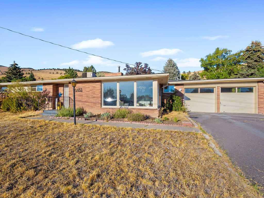 Welcome Home, a charming single-family residence nestled in the desirable Moyina Heights area. This delightful home offers the perfect blend of comfort and potential, inviting you to imprint your personal touch on its spacious .31-acre lot. The kitchen shines with newer countertops and cabinets, providing a fresh and modern space.   The outdoor space is a canvas awaiting your imagination. The backyard is fully fenced, offering privacy and security for your outdoor activities. There's ample room to bring those dreams to life. The covered patio promises delightful afternoons and evenings of relaxation or entertainment, no matter the weather. Practical features include RV parking for your travel adventures and a two-car garage with a small workshop area, perfect for hobbies or additional storage. The roof, approx. 6 years, Located in a quiet neighborhood, this property is more than a house; it's a potential-filled home waiting for your personal touches