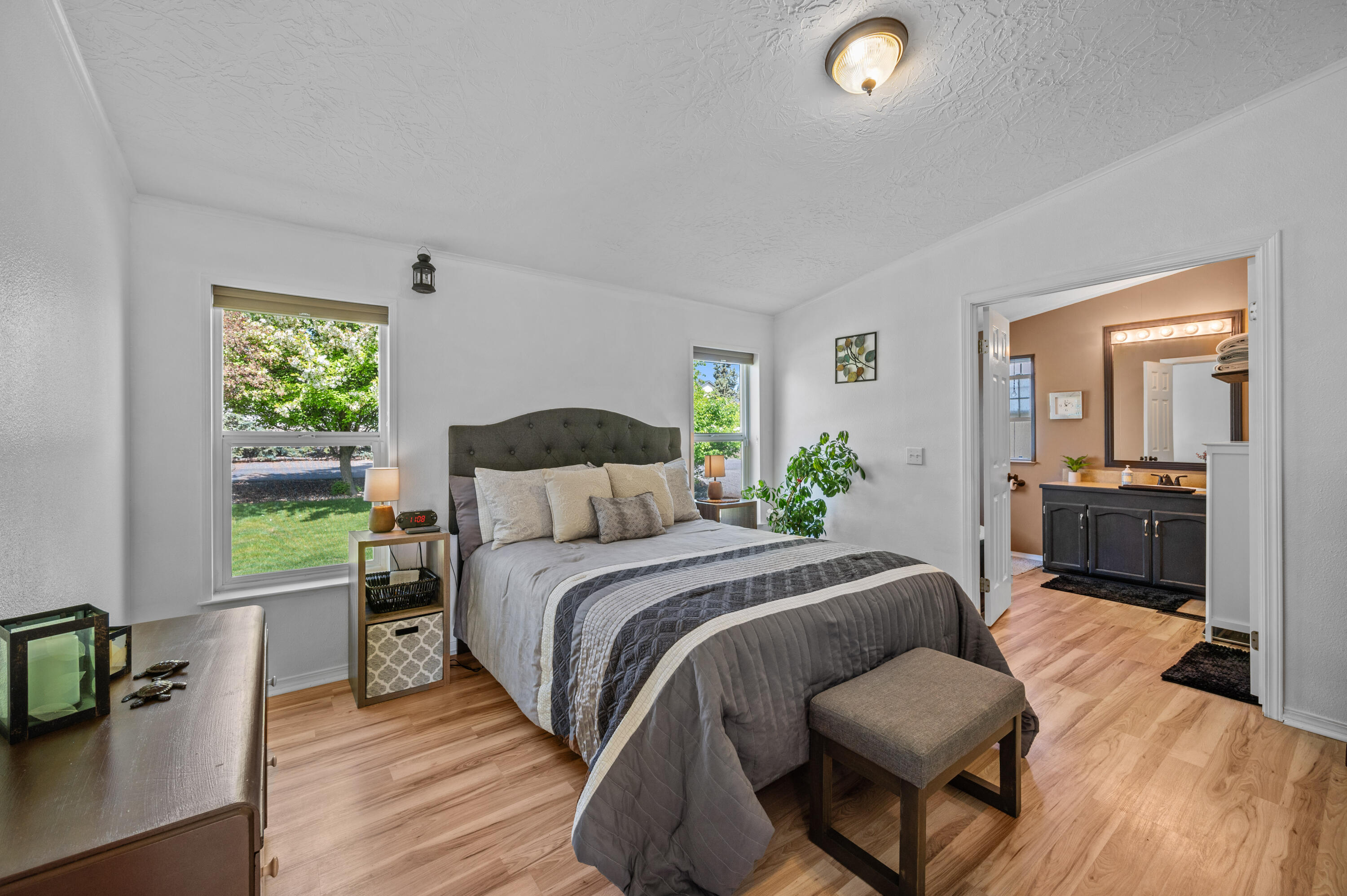 Sunshine - Residential