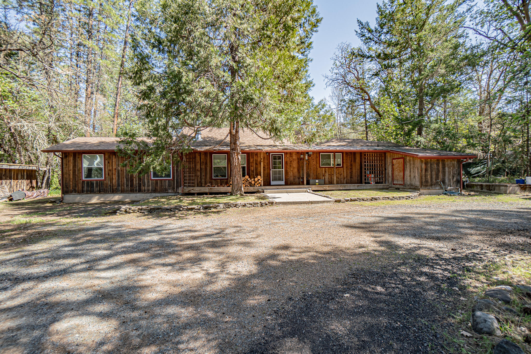 Foots Creek Acres - Residential
