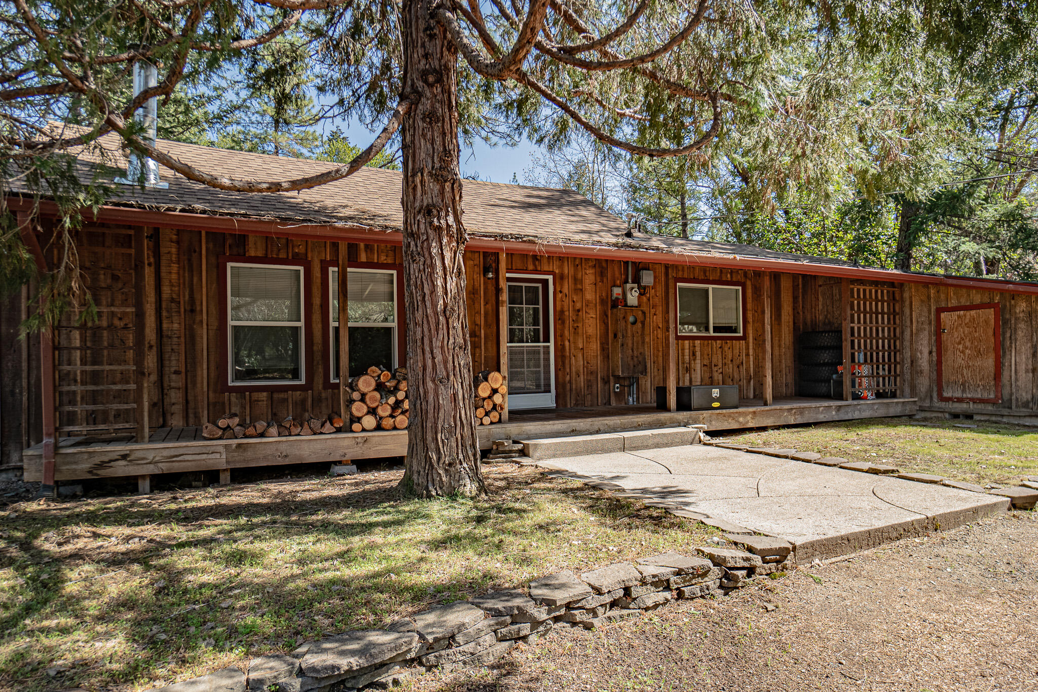Foots Creek Acres - Residential