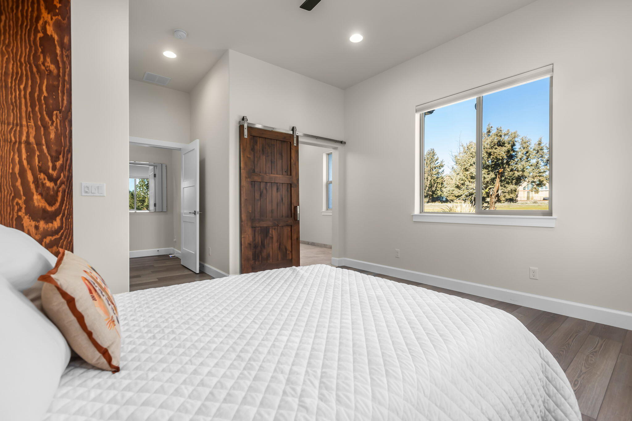 Eagle Crest - Residential