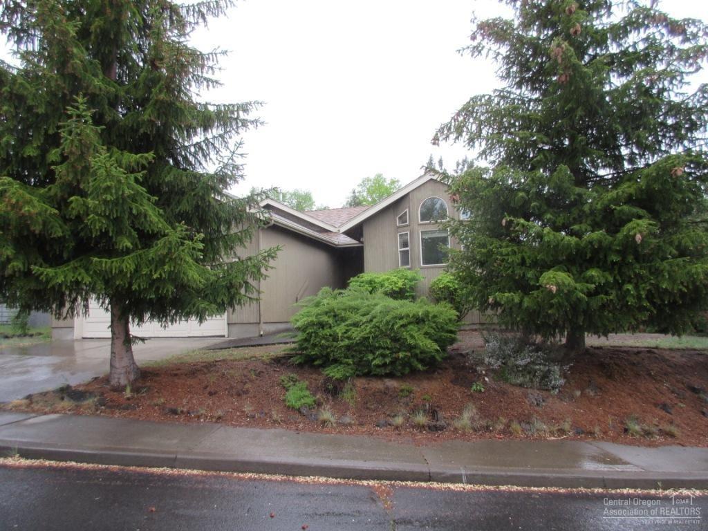 This Homepath property is located on an elevated corner lot in a very nice area. It has an open floor plan, with lots of windows. The living room features vaulted, wood ceilings, and a very nice gas fireplace. The kitchen is well laid out, and open to the living area. Call now!