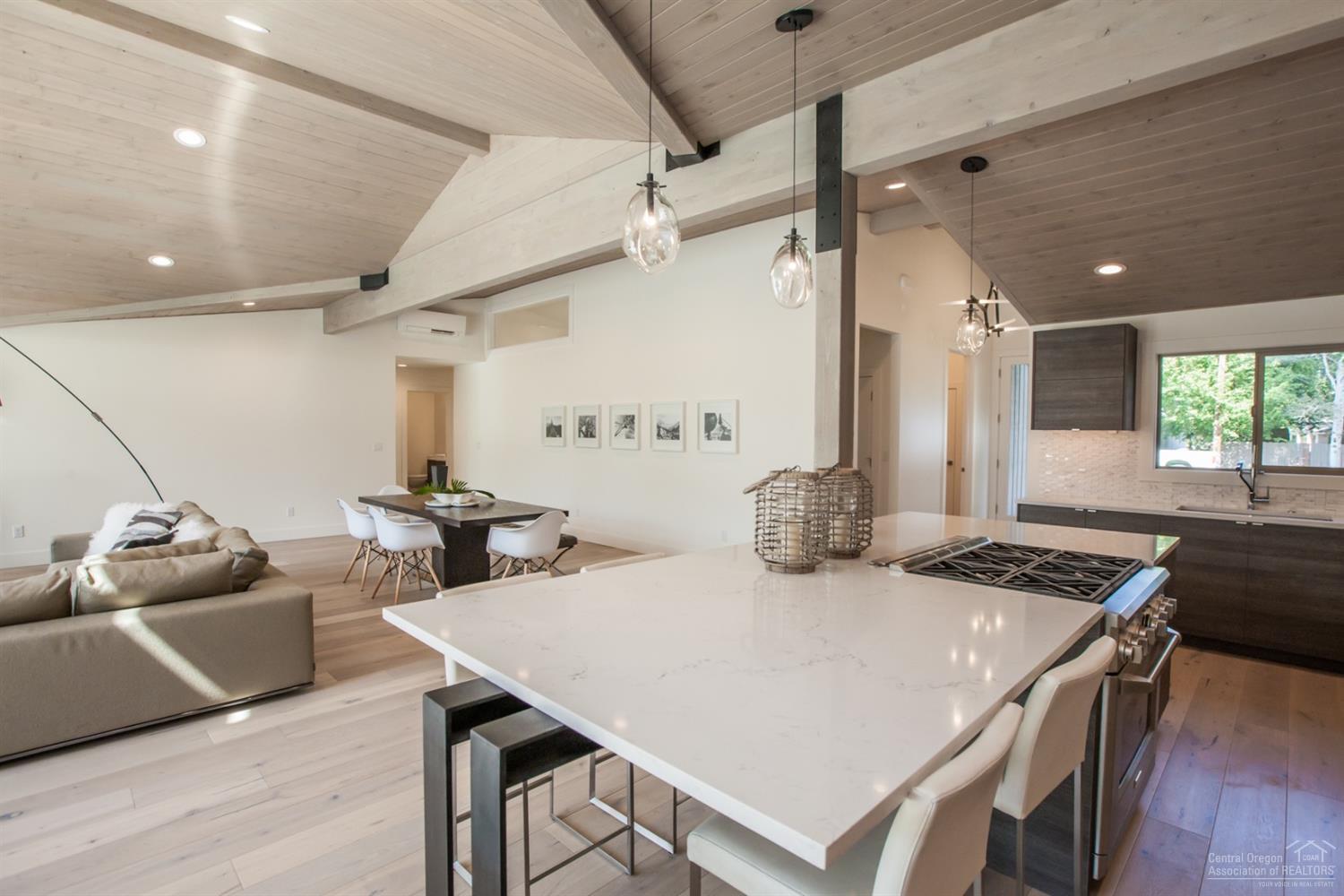 River Terrace - Residential