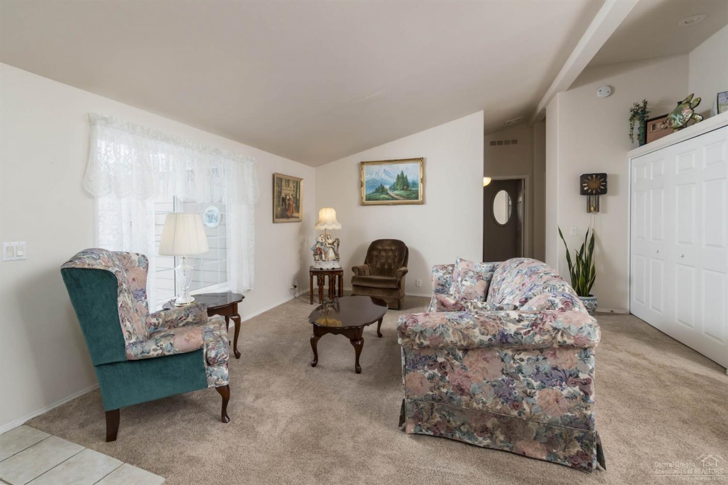 Pines At Sisters - Residential