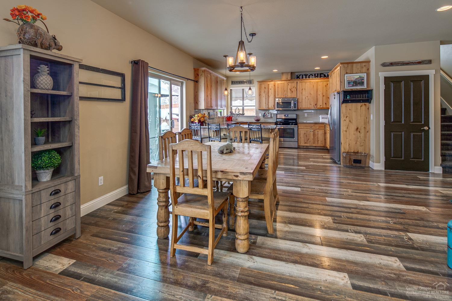 Two Bar Estates - Residential
