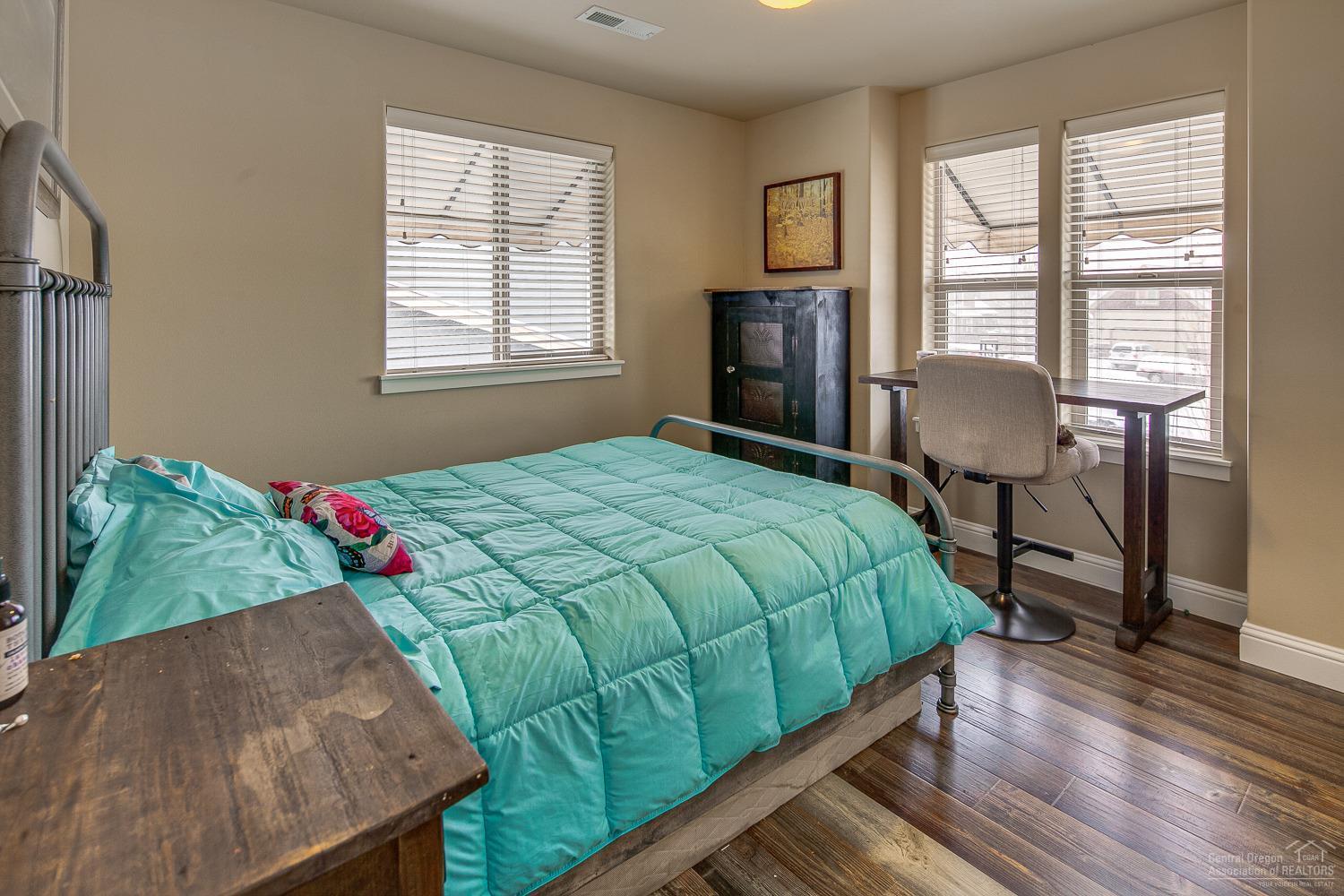Two Bar Estates - Residential