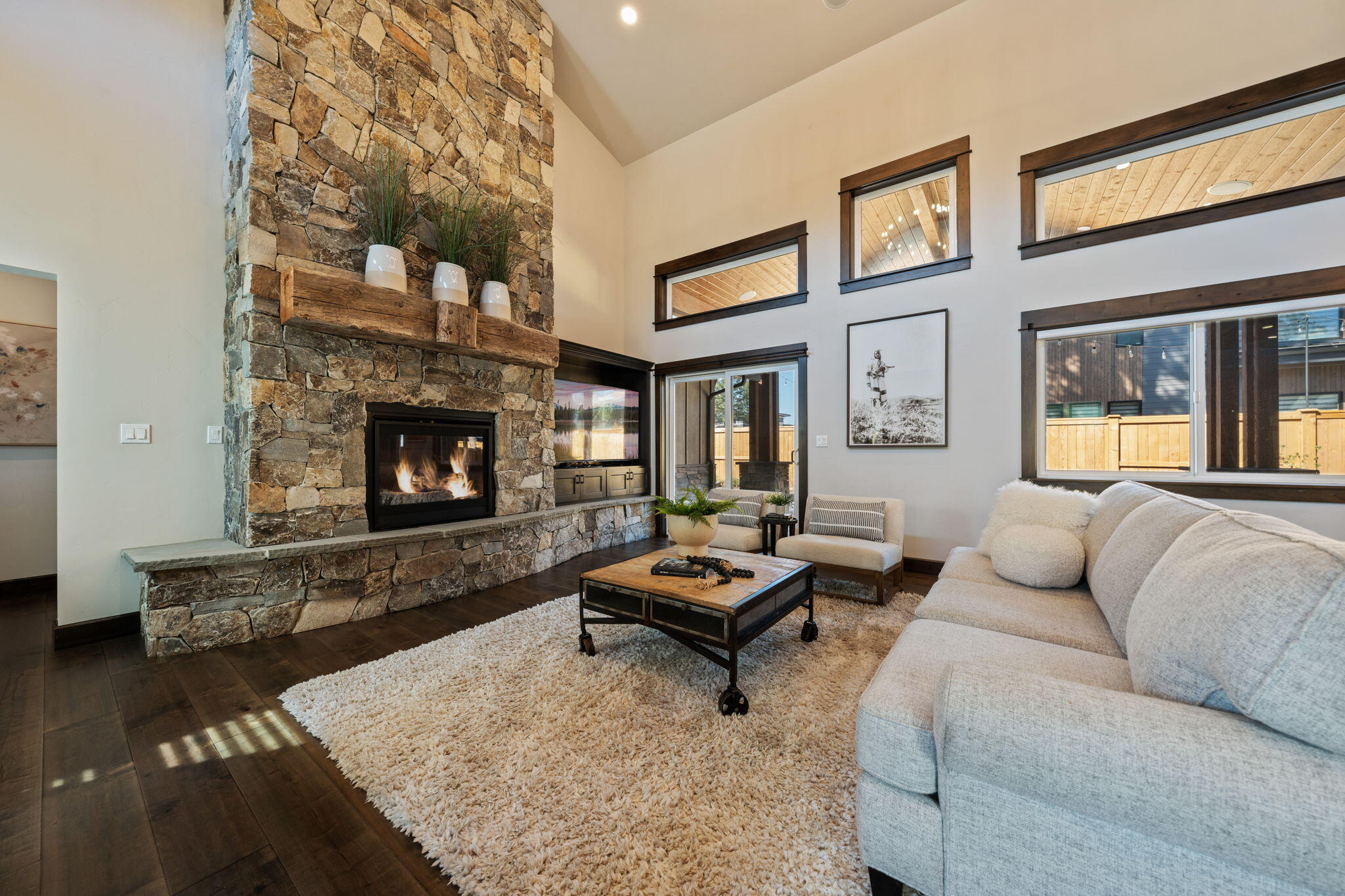 Three Pines Ridge - Residential