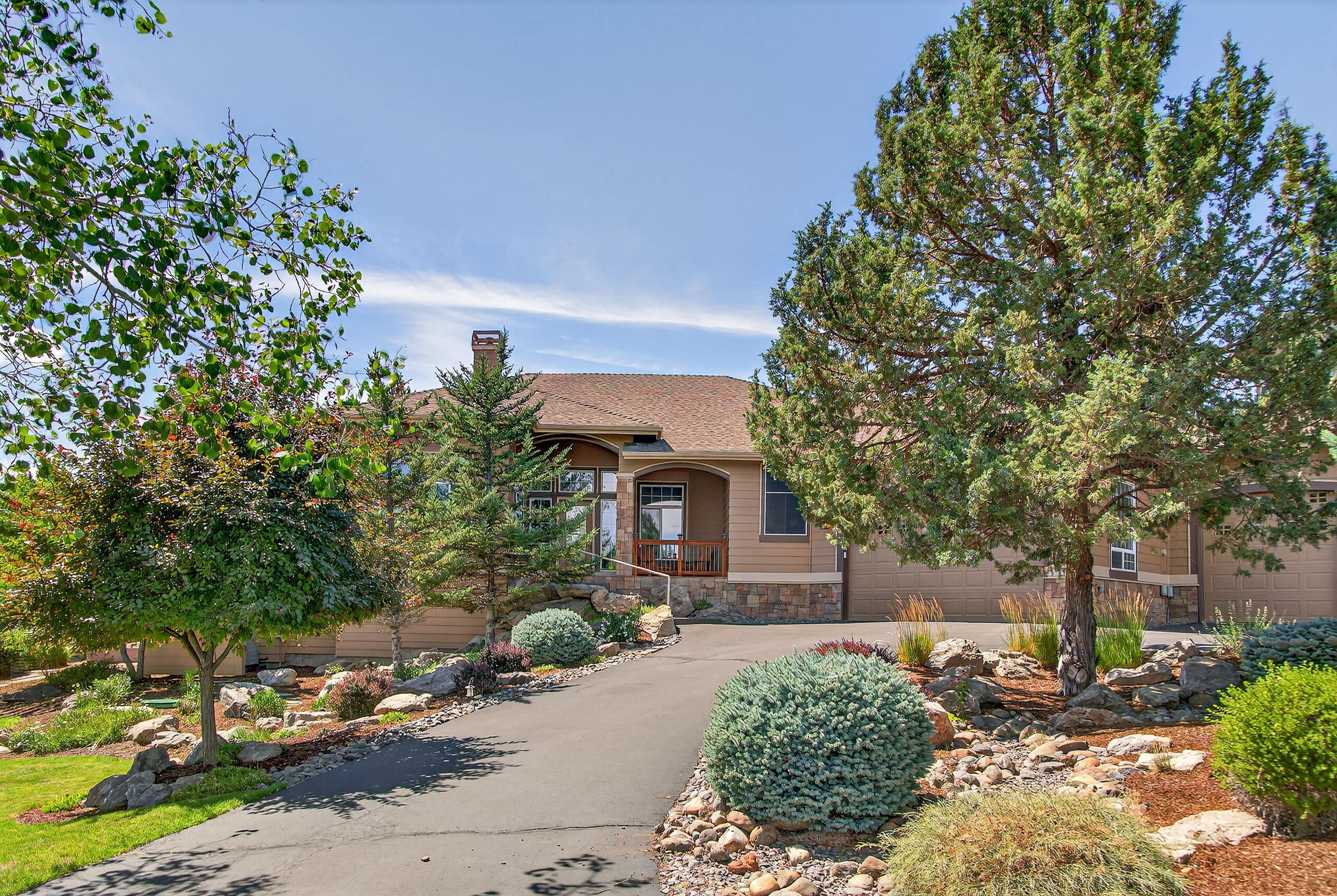 Eagle Crest - Residential
