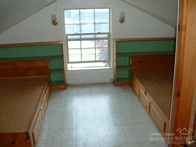 Ellingers - Commercial Sale