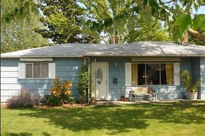 Beautifully remodeled 3 to 4 years ago. Desirable neighborhood, tree lined street near parks, golf, schools & shopping. Large lot, RV parking, hardwood floors, beautiful backyard with covered patio, mature trees, garden space and workshop, extra deep garage.
