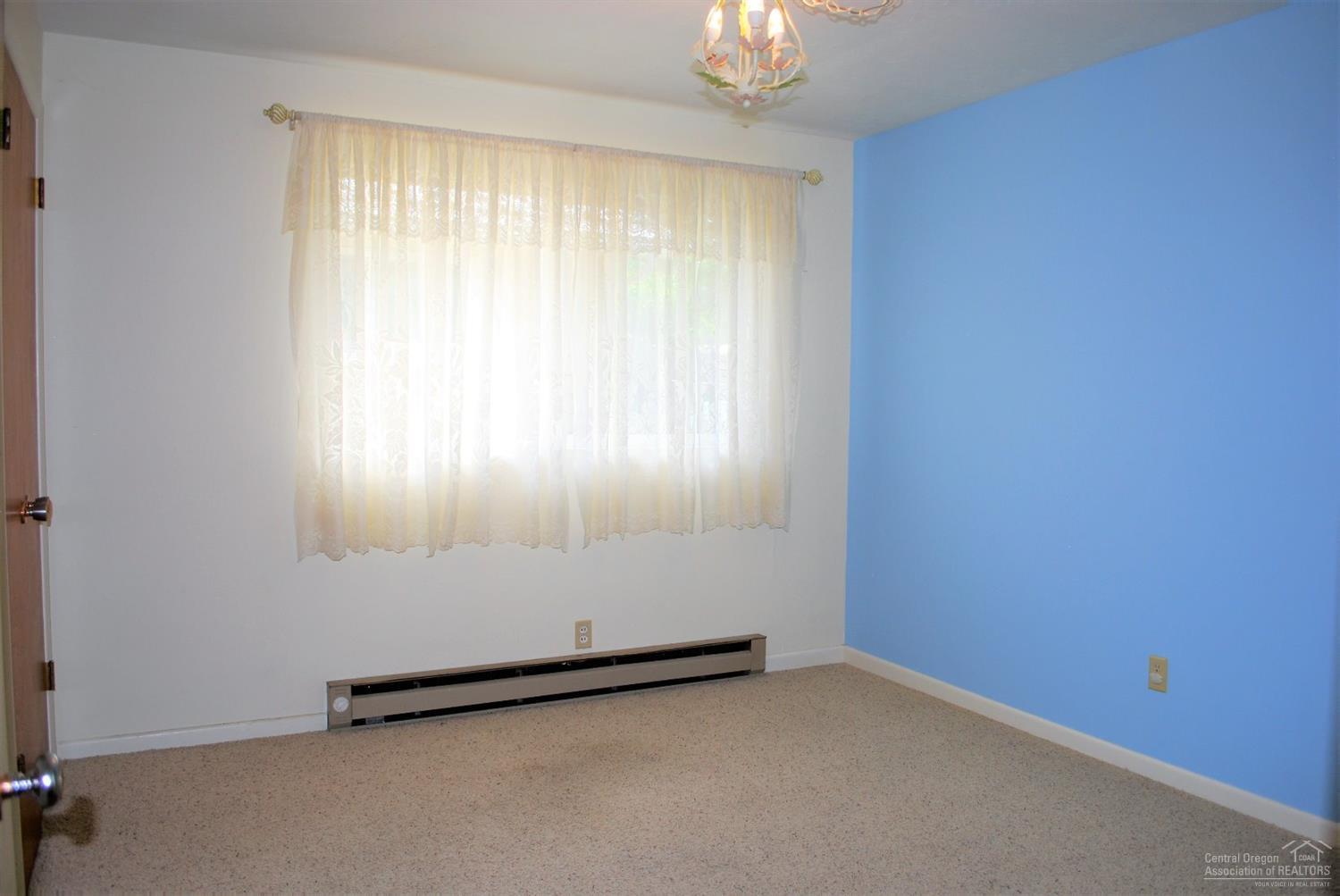Ellis - Residential