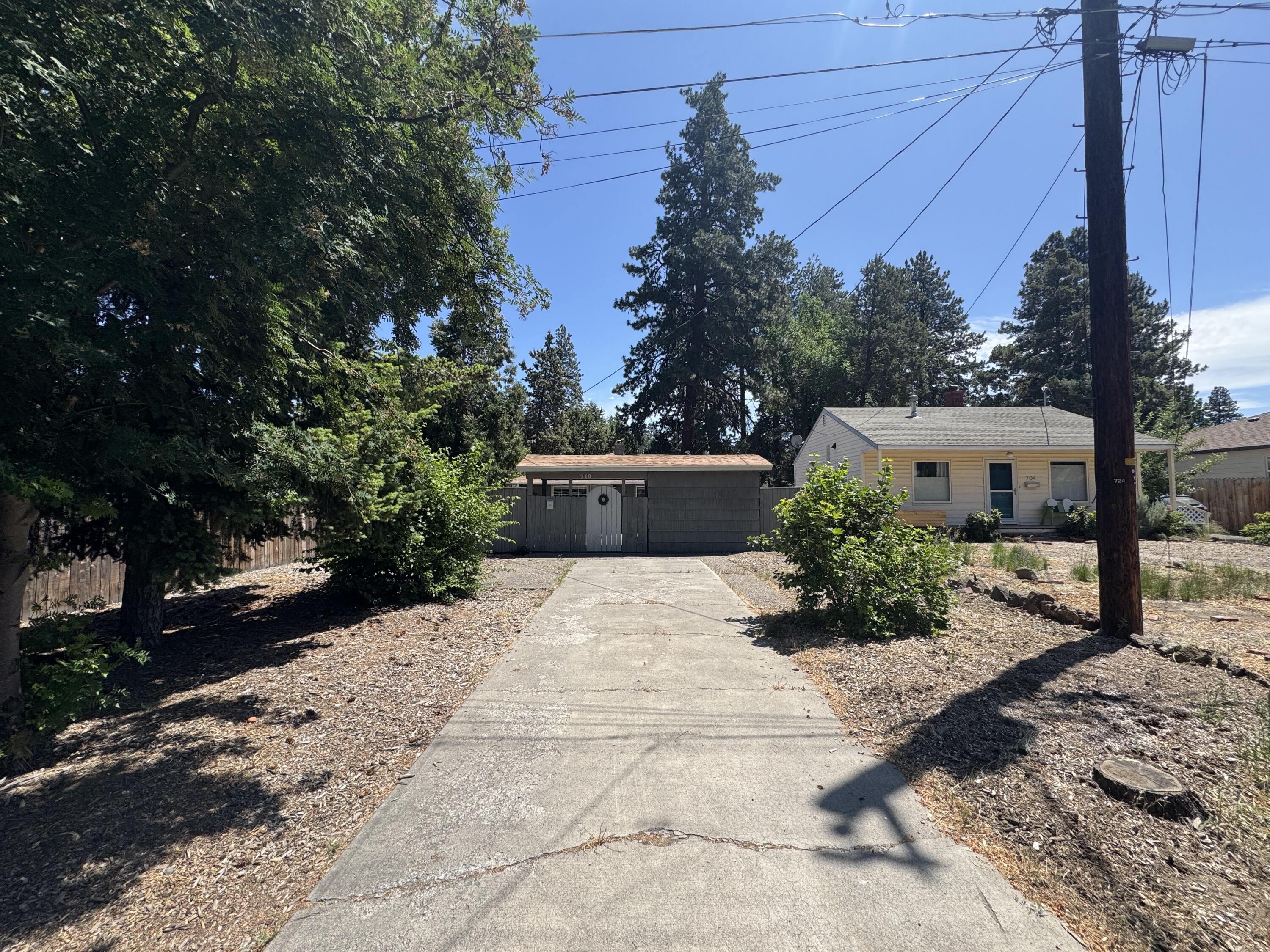 1st Addition Bend Pk - Residential