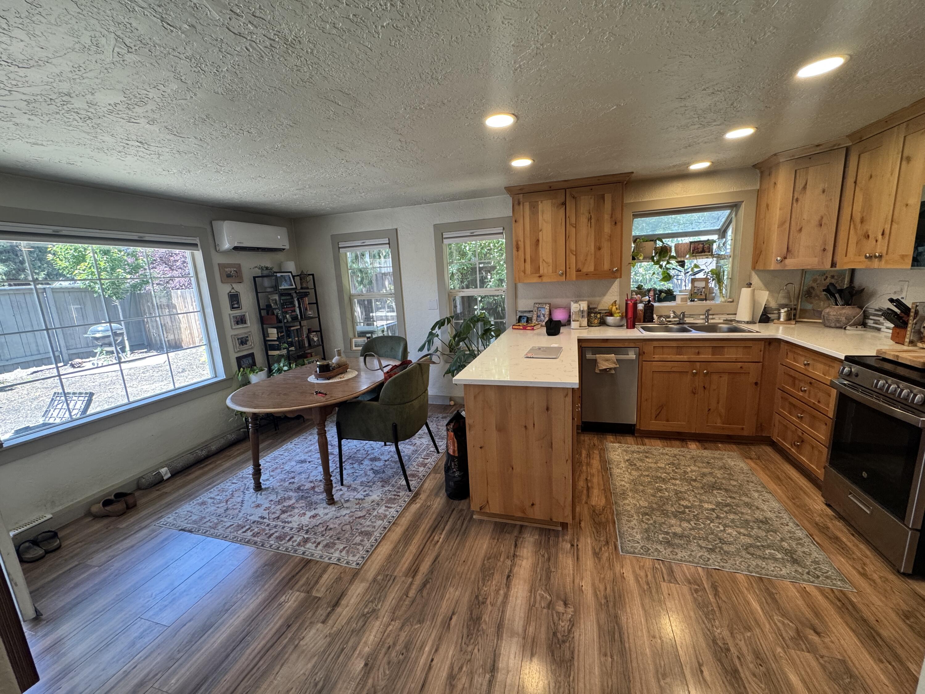 1st Addition Bend Pk - Residential