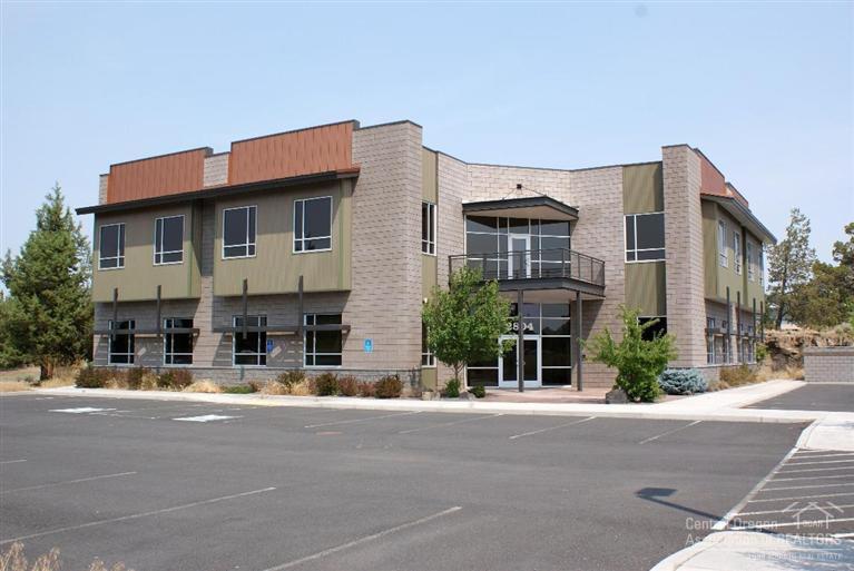 Airport Business Cen - Commercial Sale