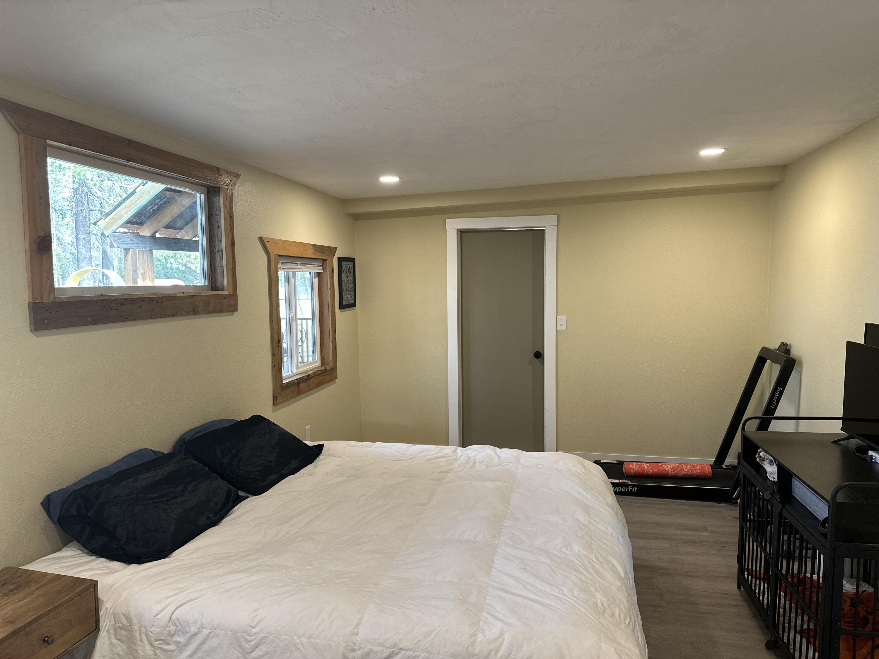 Crescent - Residential