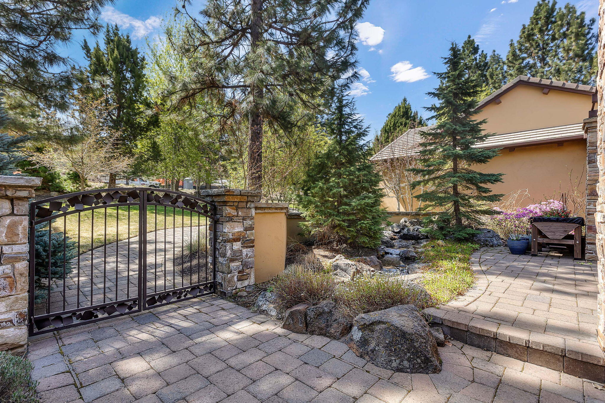 Awbrey Butte - Residential