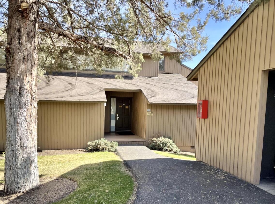 Eagle Crest - Residential