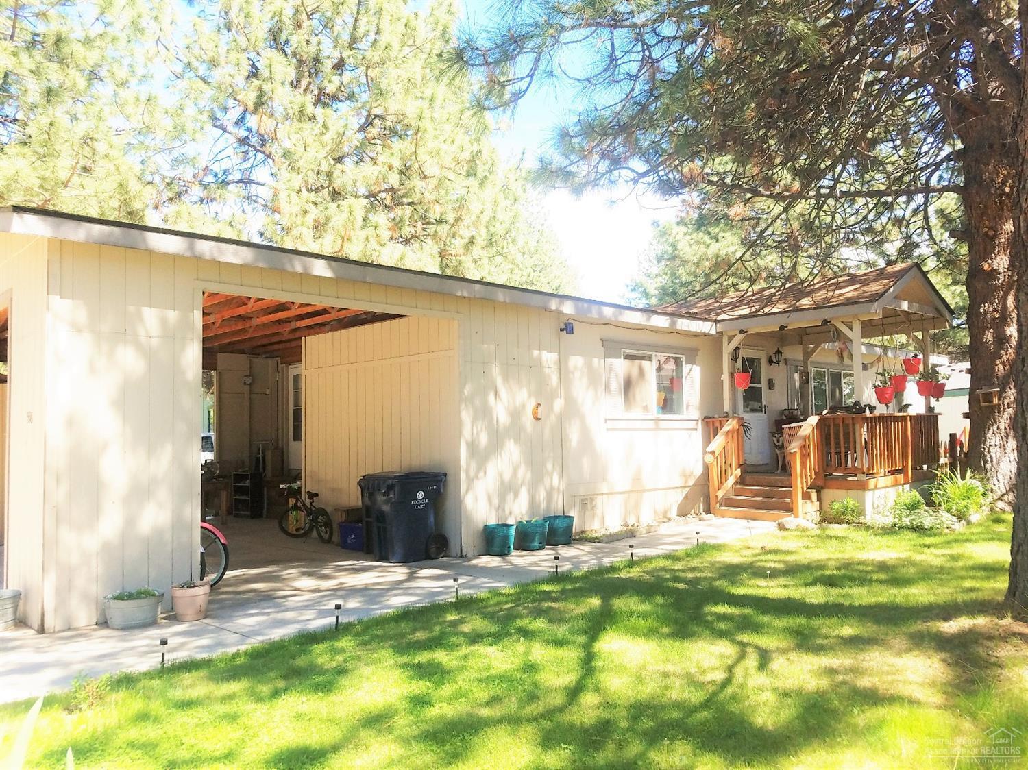 The Pines - Residential
