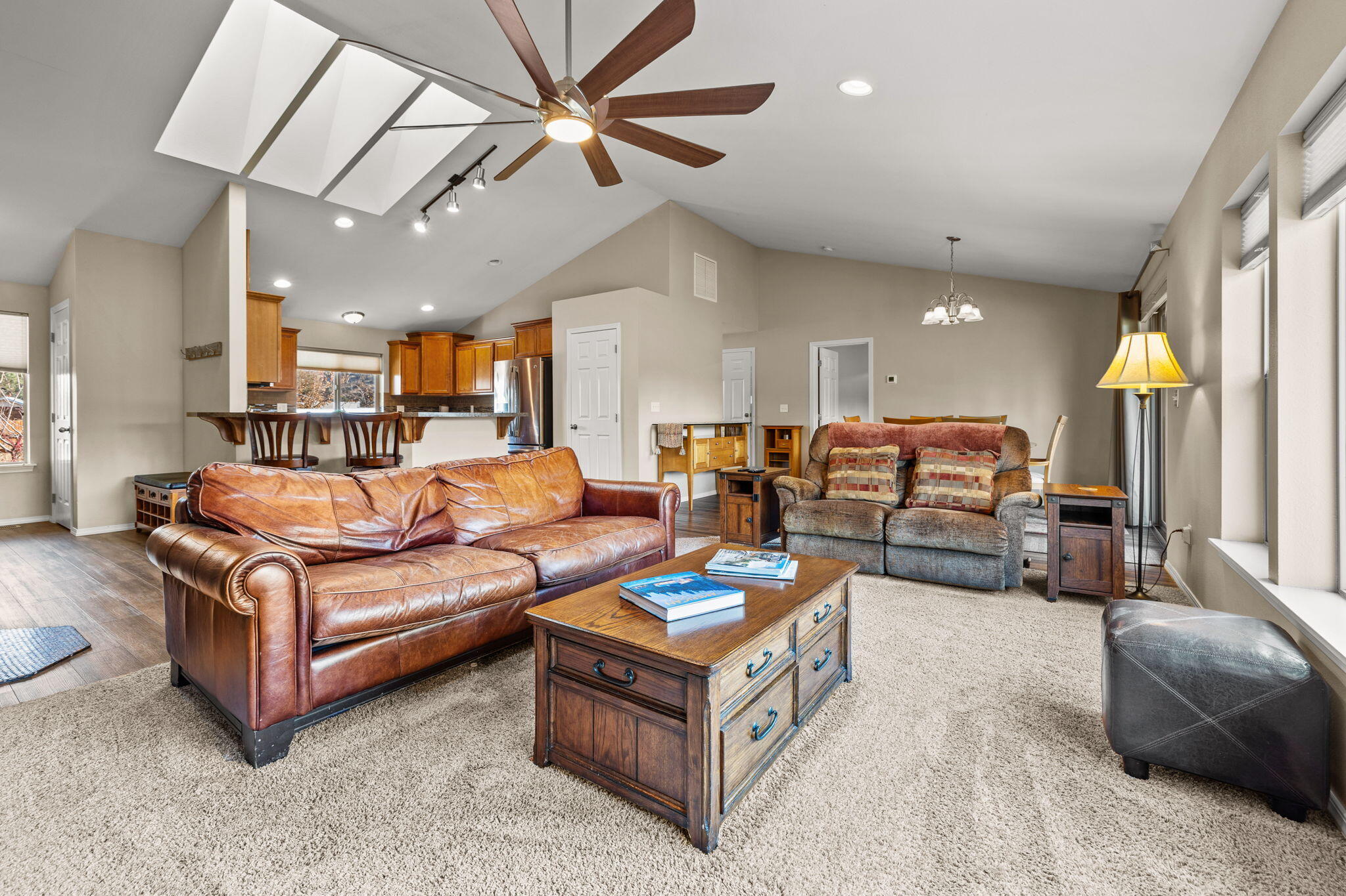 Townsite Of Laidlaw - Residential