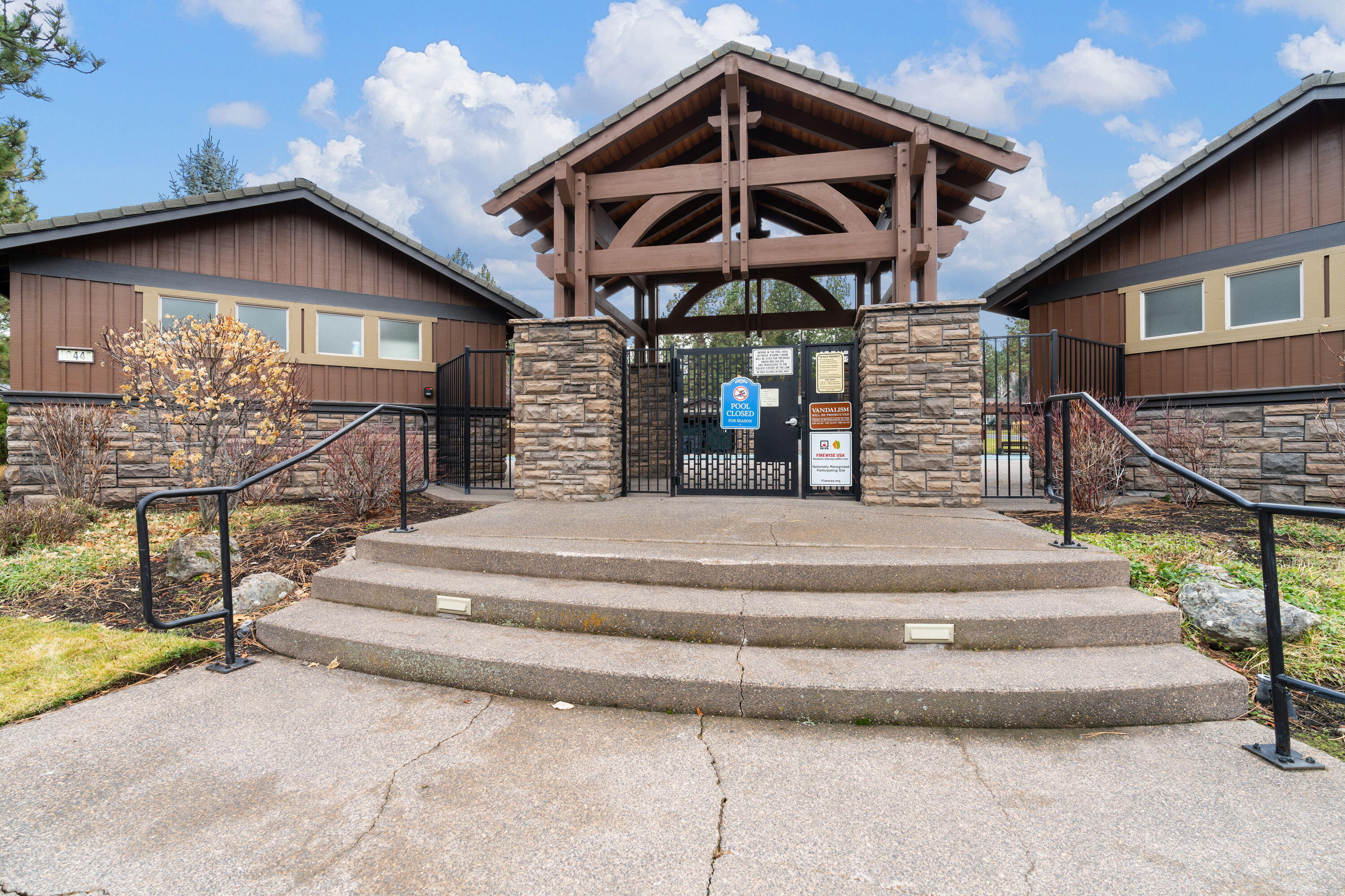 Parks At Broken Top - Residential