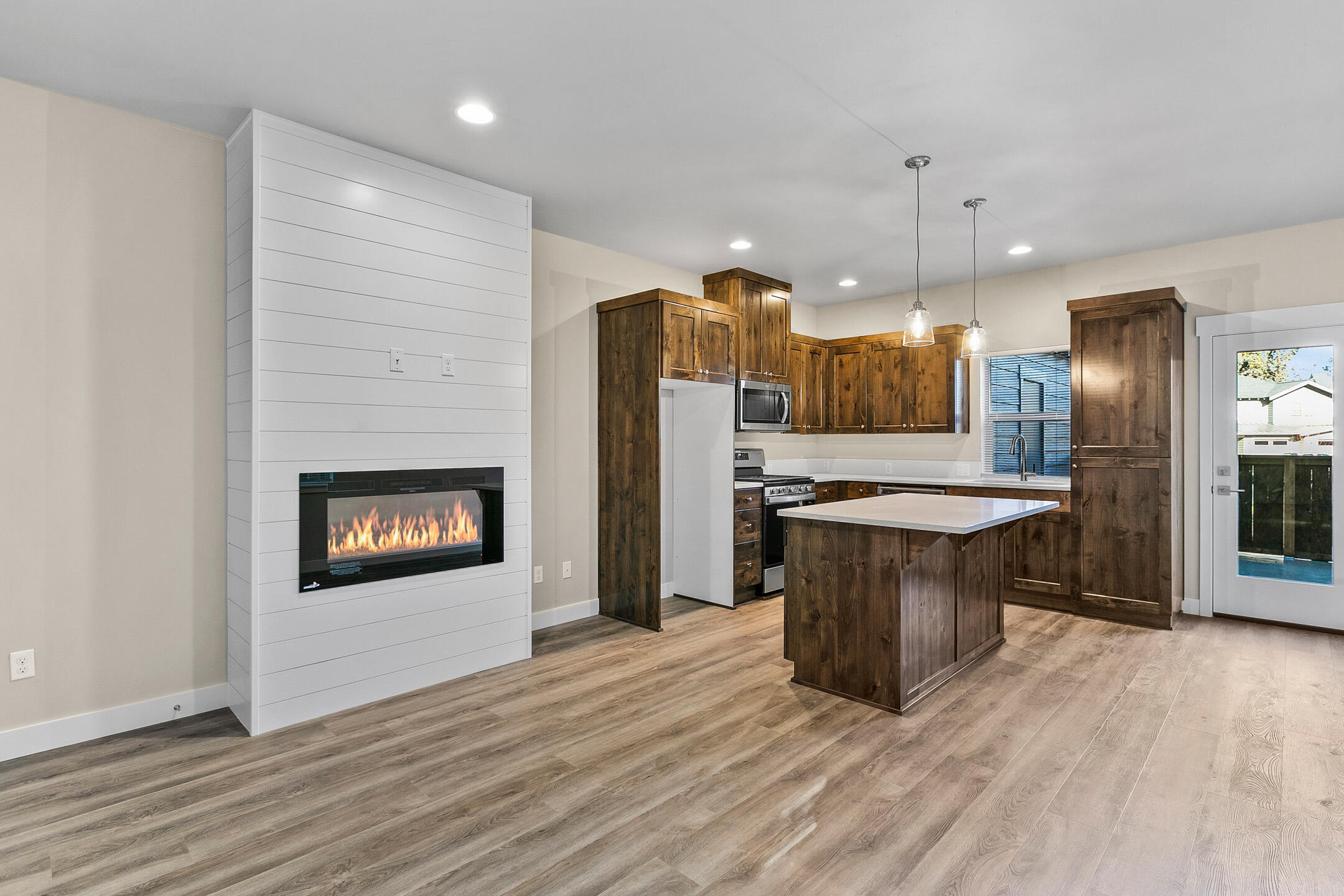 Farmington - Residential Income