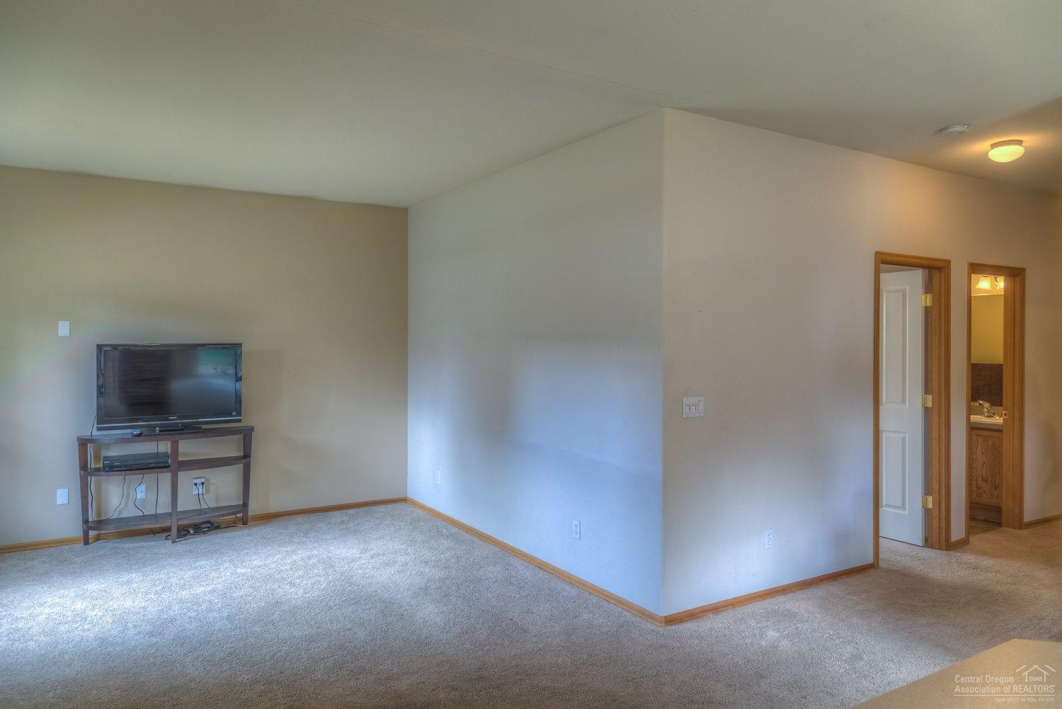 Larkspur - Residential