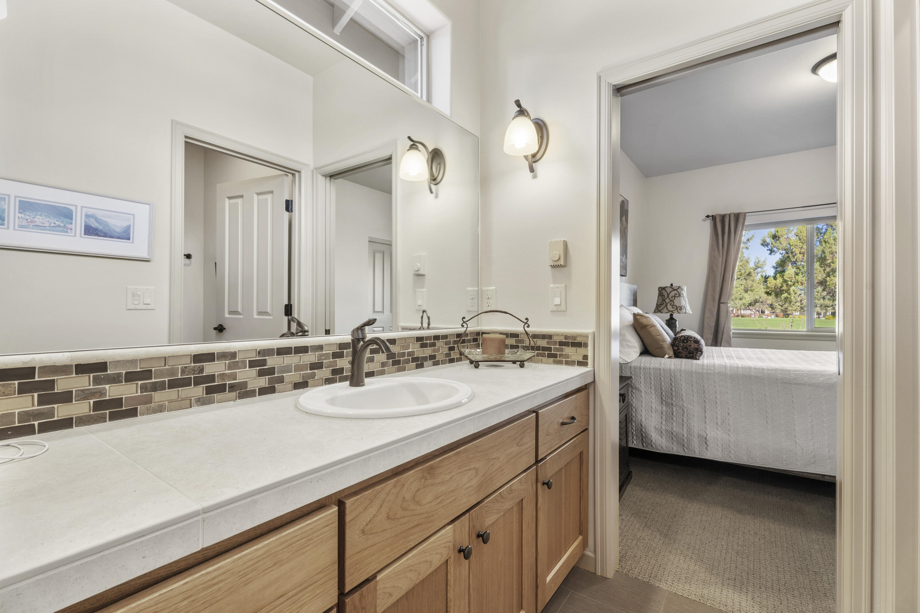 Eagle Crest - Residential