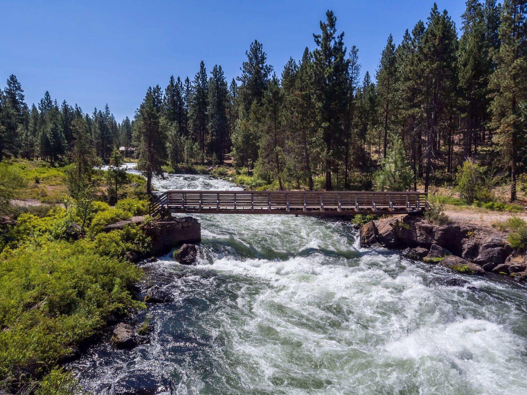 Wild River - Land