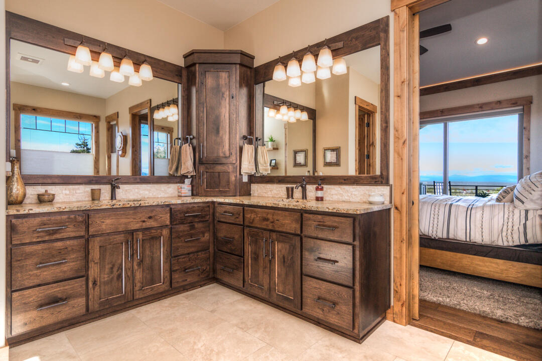 Ridge At Eagle Crest - Residential