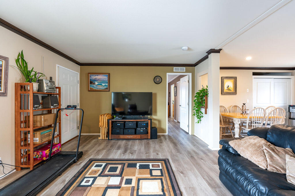 Aspen Creek Mob Pk - Residential