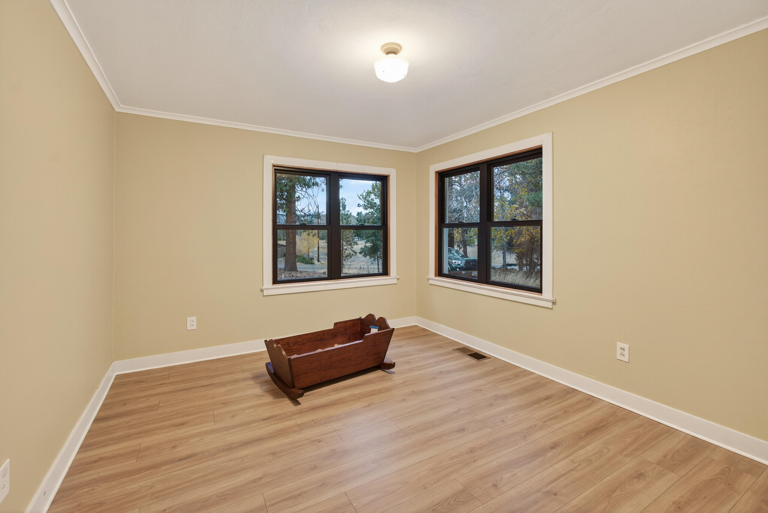 Ellis - Residential