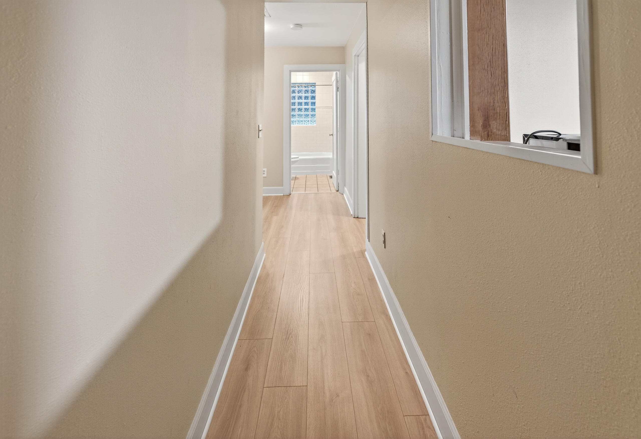 Ellis - Residential