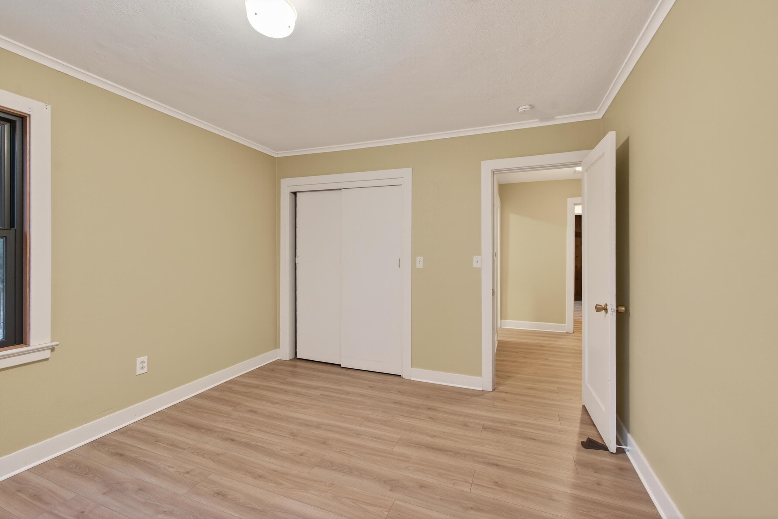 Ellis - Residential