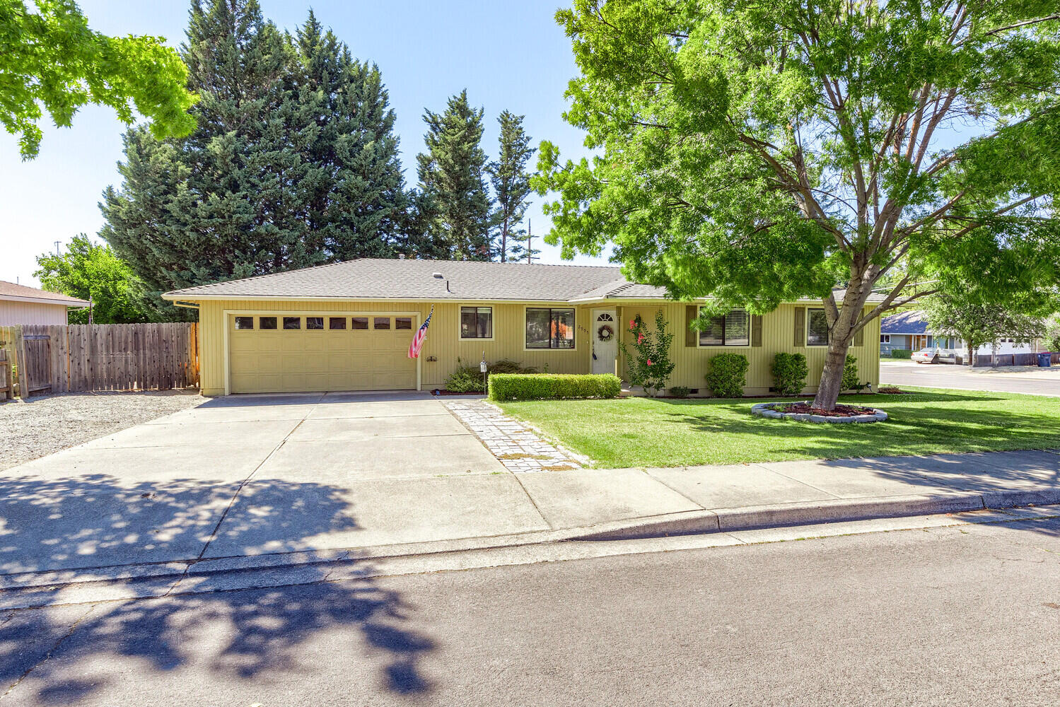 Royal Greens Estates Unit 1 - Residential