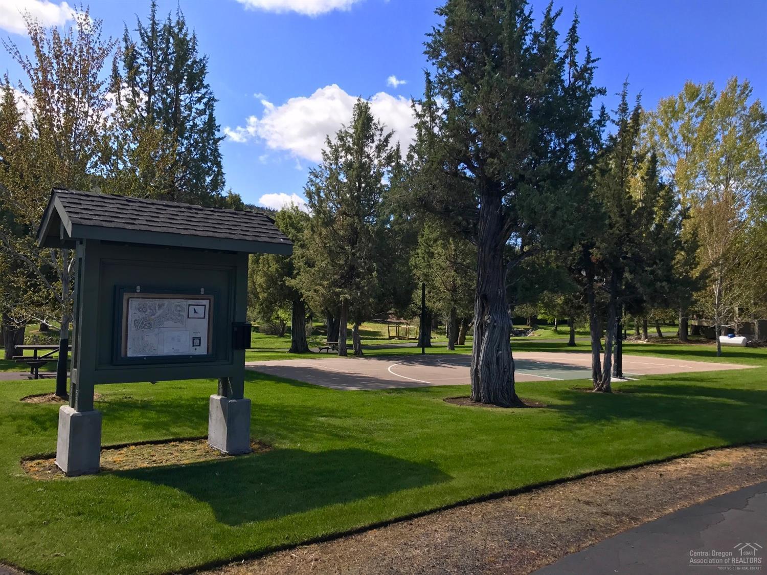 Eagle Crest - Residential