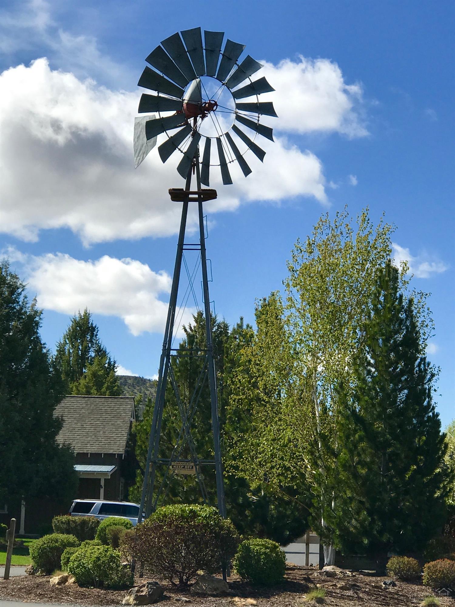 Eagle Crest - Residential